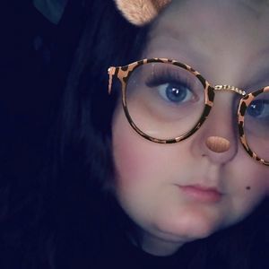 Meet your Posher, Tiff